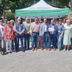 El alcalde agradece a la asociación contra el cáncer por su constante acompañamiento a pacientes y sus familias