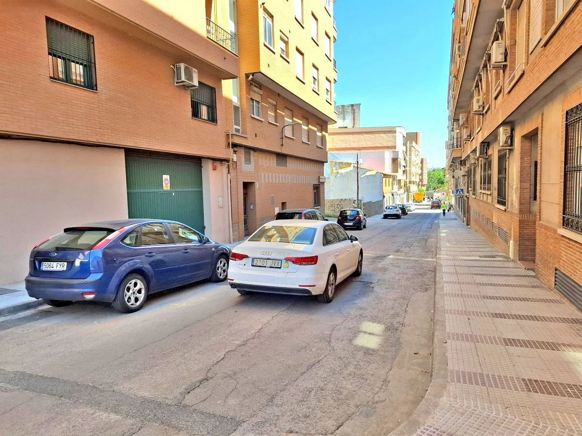 La calle Real reabre al tráfico con la finalización del proyecto del colector de saneamiento