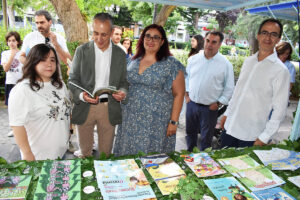 Paseo de San Gregorio se transforma en un epicentro cultural con la Feria del Libro: Novedades editoriales y diálogos con escritores