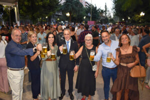 El Oktoberfest de Puertollano: Cerveza y Música dan Inicio a la Celebración Festiva