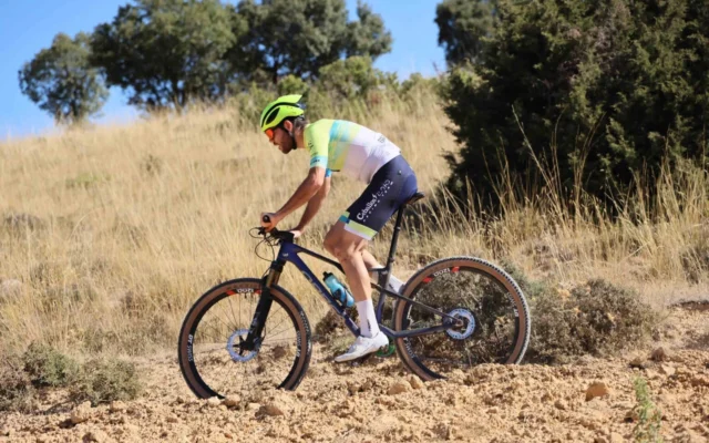 La Peralveche Bike Race lleva el circuito MTB de la Diputación al Alto Tajo