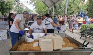 «Ritmo Central»: Una Danza de Vermú y Migas Manchegas