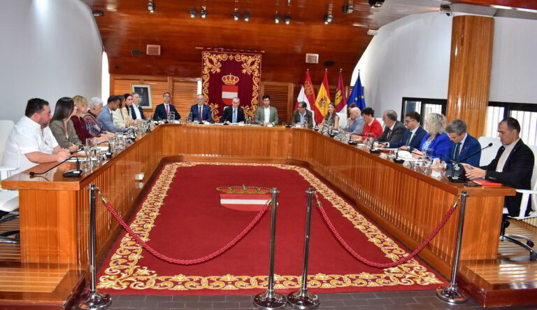 Octubre se engalana con debate plenario sobre actualización de ordenanzas y significativa modificación presupuestaria de 4 millones