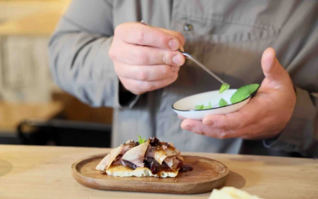 El cocinero seguntino Rubén Urbano, a por el título de Chef Medieval 2025 en Almazán