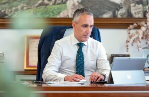 El Alcalde insta a la rápida resolución del conflicto en la huelga del metal y demanda asegurar servicios mínimos para mitigar impactos