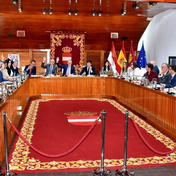 Gestión Municipal Autónoma: El Gobierno Local Aprueba con Determinación el Presupuesto Expansivo para 2026