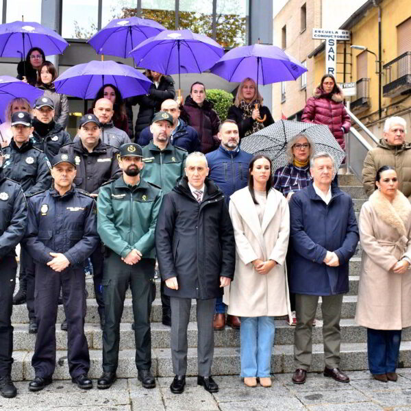 Puertollano se Levanta contra el Machismo: Multitudinaria Concentración Condena la Violencia en Torrijos