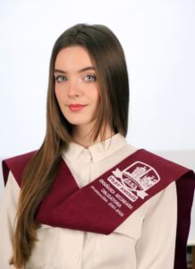 Puertollano se viste de fiesta para celebrar la llegada de la ‘Estrella de la Navidad’, anunciando la proximidad de los Reyes Magos