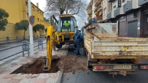 Colapso hídrico en la barriada 630 debido a quintuple avería en la red de suministro de agua