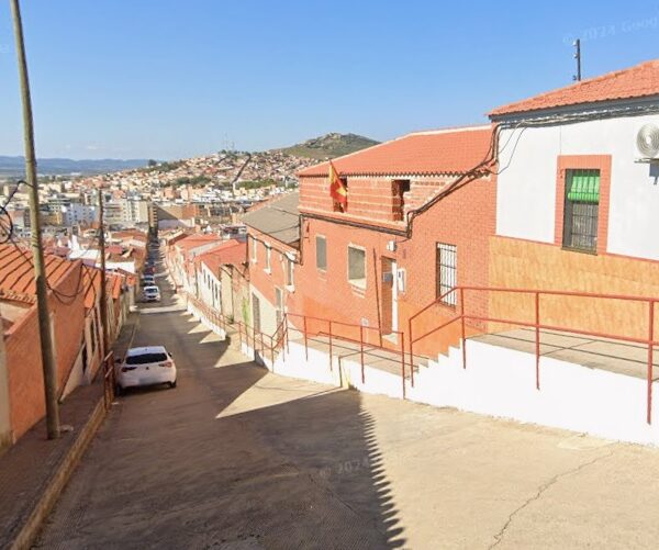 Inundaciones Arrasan Calles Benéfica y Blas de Otero: Viviendas y Vehículos Sufren Graves Daños