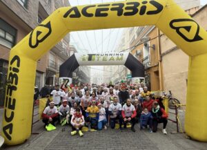 San Silvestre: La Tradicional Competencia que Concluye el Año Deportivo con Espíritu Navideño en Atletismo