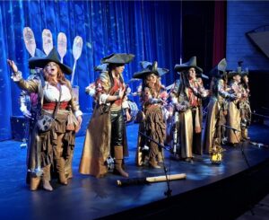 El Carnaval de Puertollano Cobra Vida con el Despliegue de Comparsas y Chirigotas