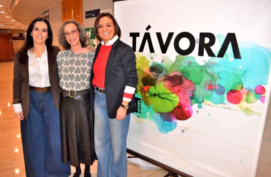 Estudiantes de 4º de ESO del IES Juan de Távora Celebran el Romántico Espíritu de San Valentín en su Gala Anual