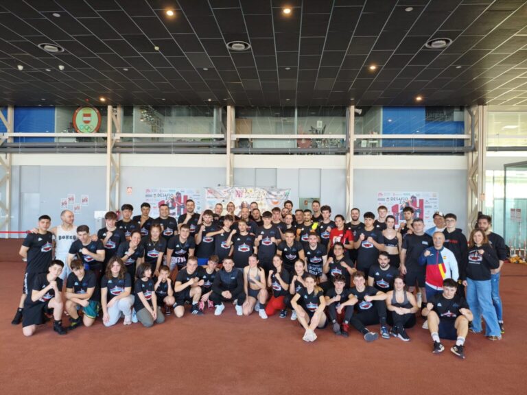 Éxito de participación en Puertollano: Más de 100 asistentes en la masterclass de boxeo con Rafael Lozano, medallista olímpico, y su hijo, subcampeón mundial