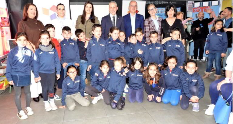 Inmaculada ENPETROL celebra el ‘Día del Aprendizaje’, conectando el talento estudiantil con las familias y el Ayuntamiento de Puertollano
