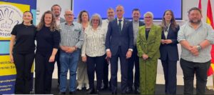 Ayuntamiento apoya la fundación de Puertosigna, la nueva asociación para individuos con sordera