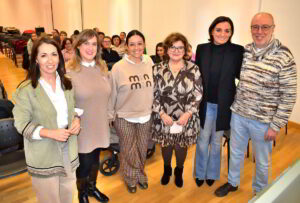 María Gracia Gil: Pilar Fundamental en la Promoción del Bienestar de Usuarios de Asistencia Domiciliaria