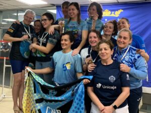 Triunfo Acuático en Puertollano: Los Nadadores Máster Cosechan 26 Medallas en el Regional de Invierno