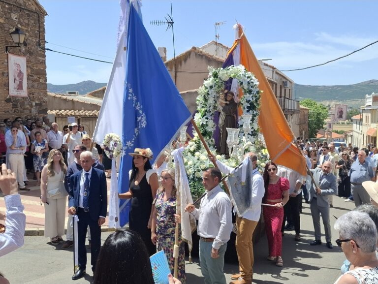 El Villar Celebra su Fe: Día Grande de Fiestas en Honor a San Antonio