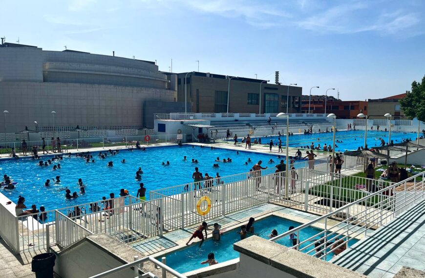 Éxito en la Inauguración: Más de 850 Visitantes Disfrutan de la Nueva Piscina al Aire Libre María Luisa Cabañero