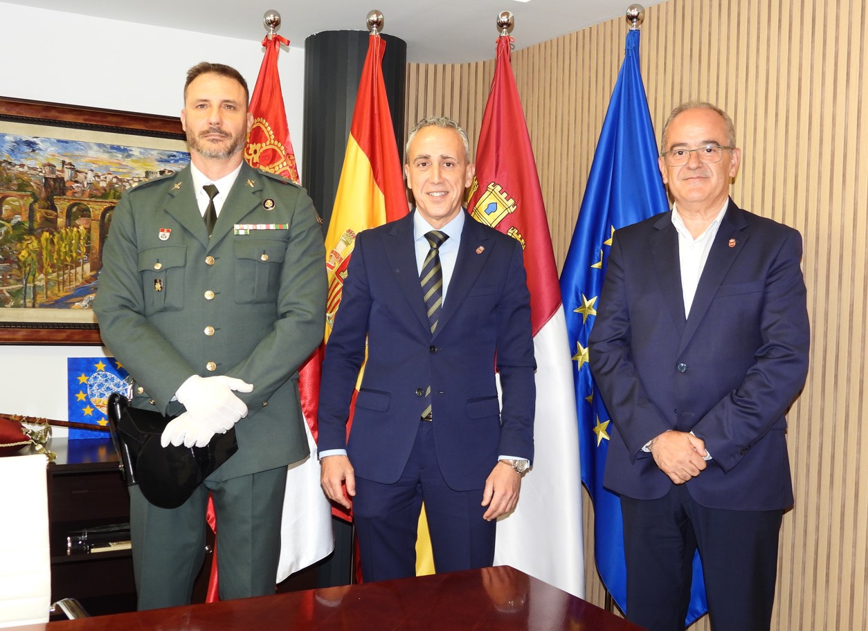 Puertollano da la bienvenida al nuevo capitán de la Guardia Civil, Ricardo Astilleros López-Ibarra