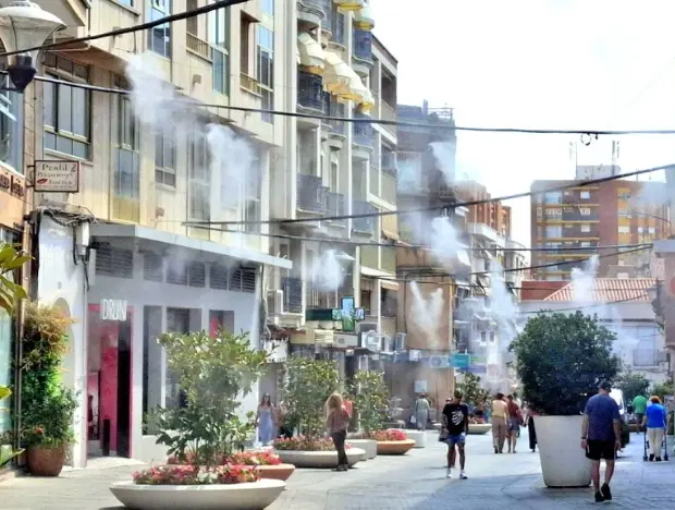 Cartel de aviso naranja por temperaturas de hasta 40 grados en la comarca de Puertollano