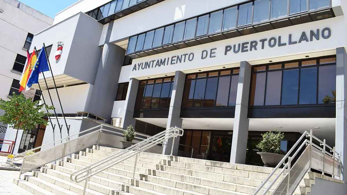 Fachada del Ayuntamiento de Puertollano