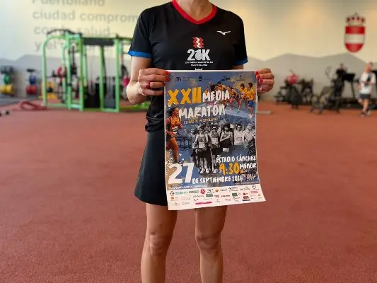 Corredores participando en una edición anterior de la Media Maratón de Puertollano