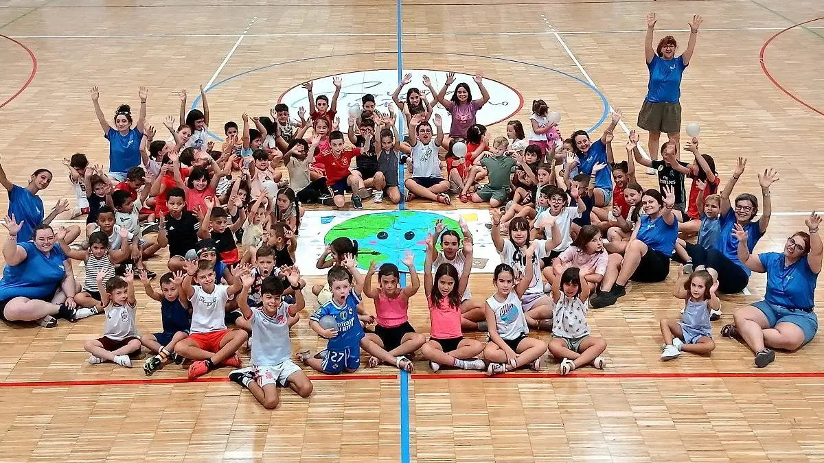 Niños y niñas participantes en la Escuela de Verano de Puertollano