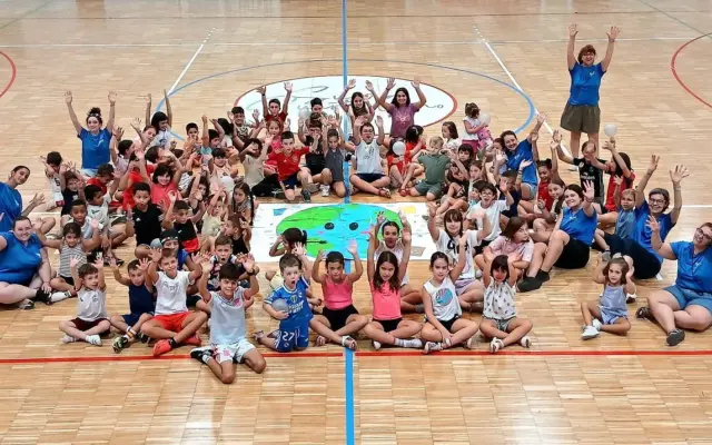 Niños y niñas participantes en la Escuela de Verano de Puertollano