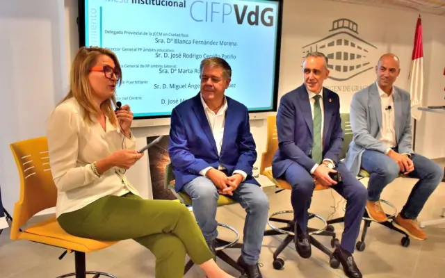 Acto de presentación del Hub del Emprendimiento en el CIFP Virgen de Gracia de Puertollano