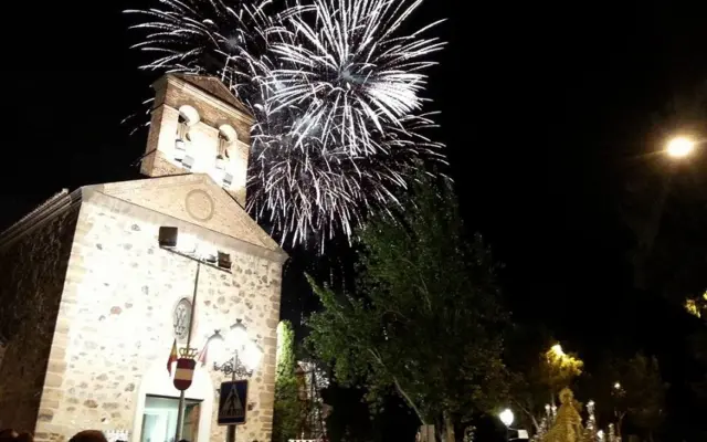 Fuegos artificiales por la festividad de la Virgen de Gracia en Puertollano