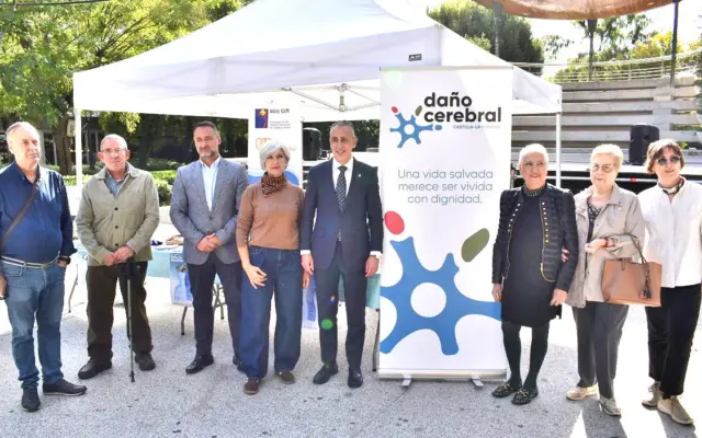 Punto de información de Adace en el Paseo de San Gregorio de Puertollano