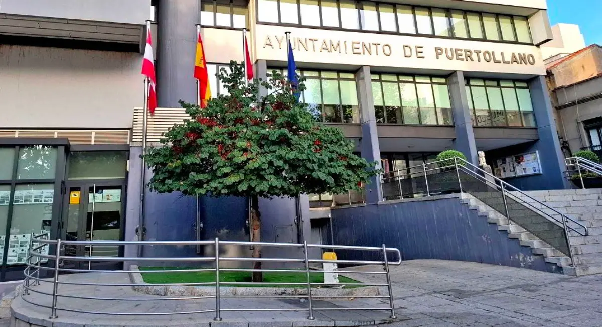 Fachada del Ayuntamiento de Puertollano