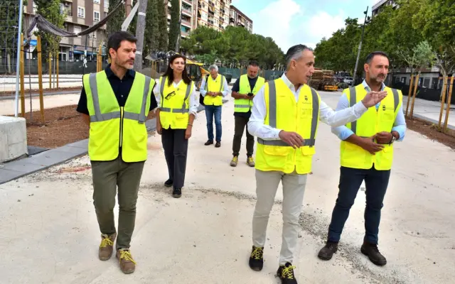 Visita a las obras de renovación del Paseo del Bosque de Puertollano