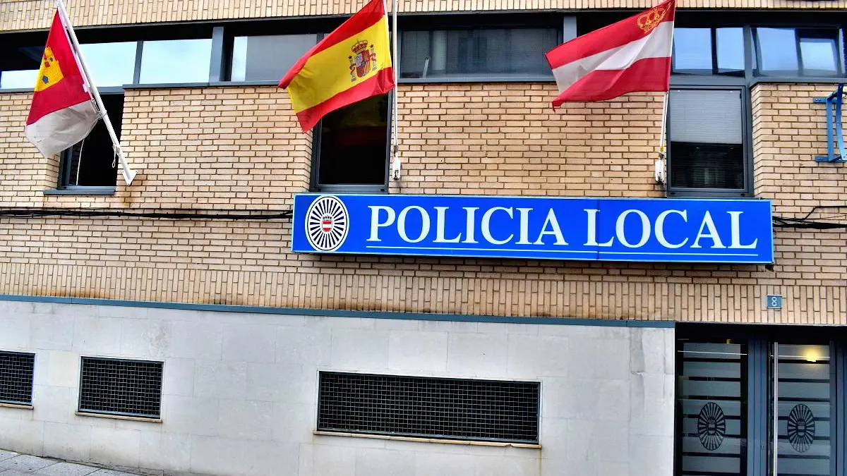 Imagen de archivo de un vehículo de la Policía Local de Puertollano