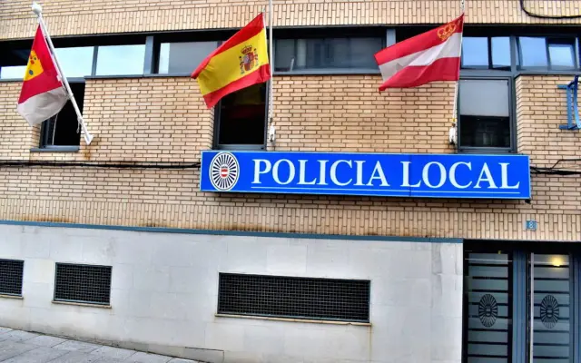 Imagen de archivo de un vehículo de la Policía Local de Puertollano